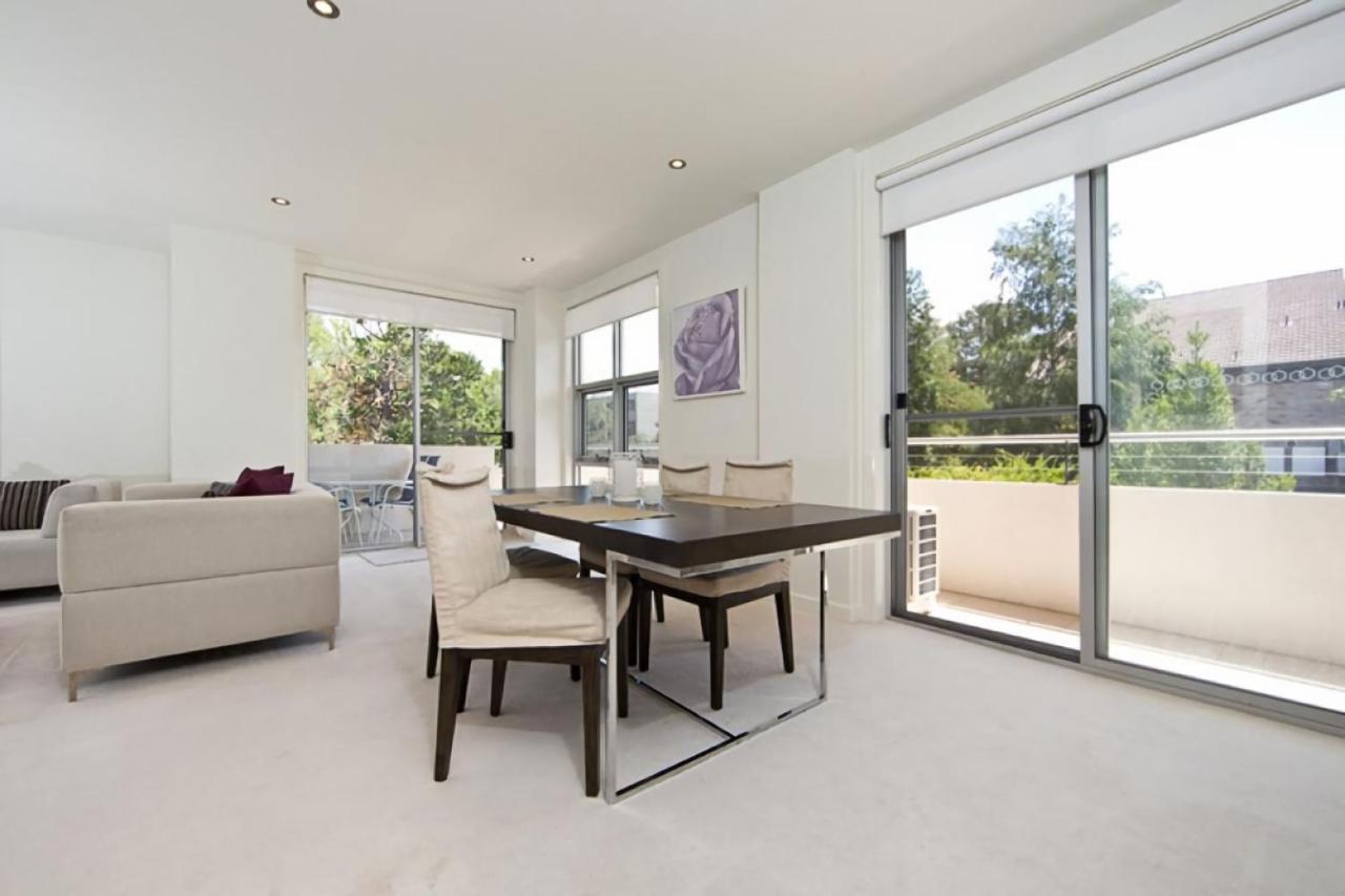 Trieste - Kingston Apartment Canberra Bagian luar foto
