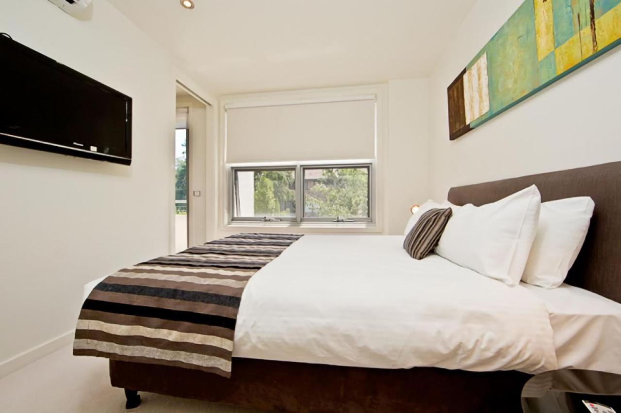 Trieste - Kingston Apartment Canberra Bagian luar foto