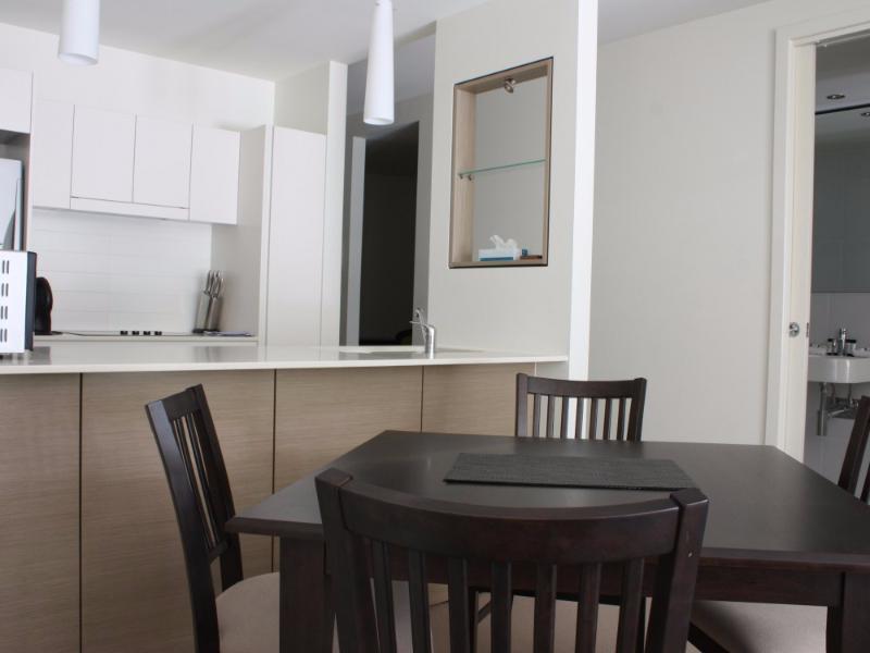 Trieste - Kingston Apartment Canberra Bagian luar foto